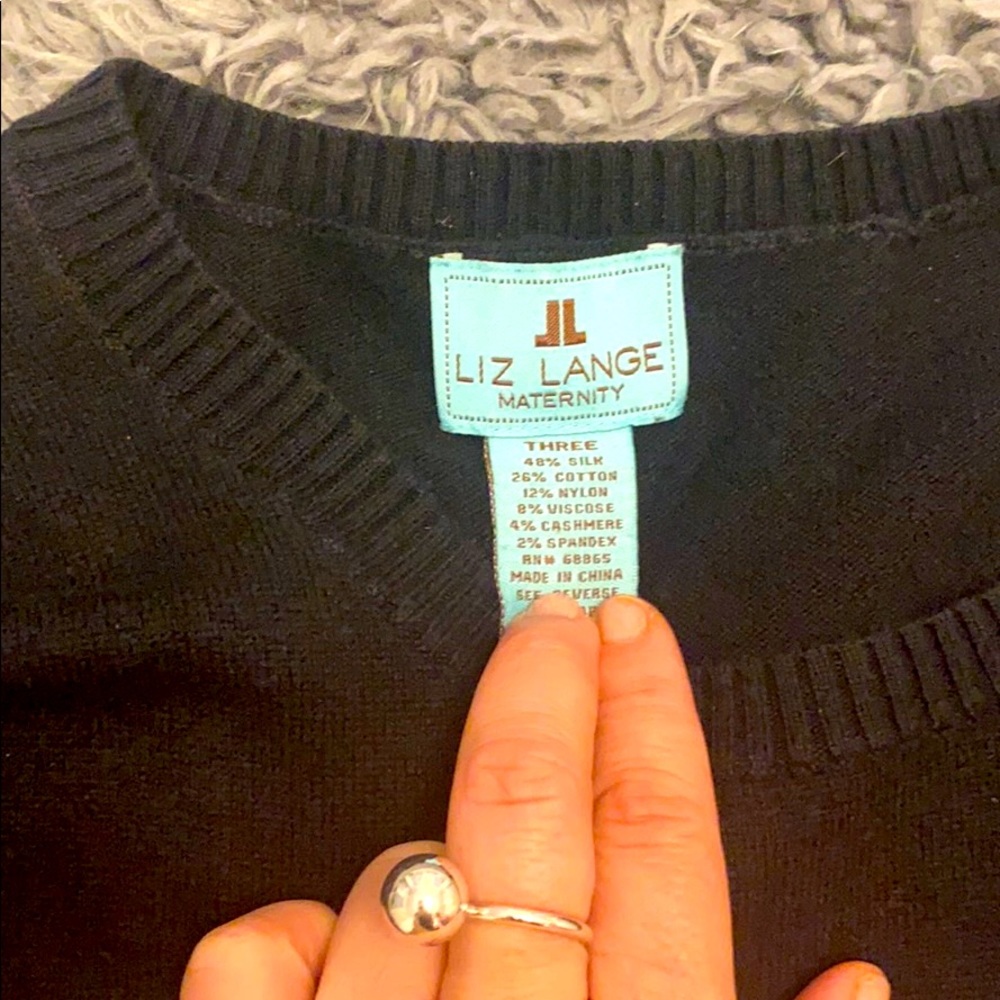Liz Lange Black maternity sleeveless sweater